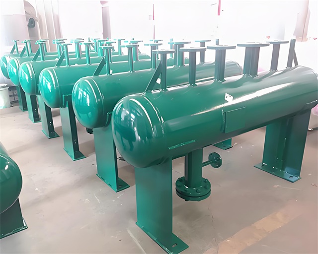 锅炉平原平原平原分汽缸工作压力 0.8‑2.5MPa 工业蒸汽分配分气缸 锅炉平原平原平原分汽缸工作压力 0.8‑2.5MPa 工业蒸汽分配分气缸